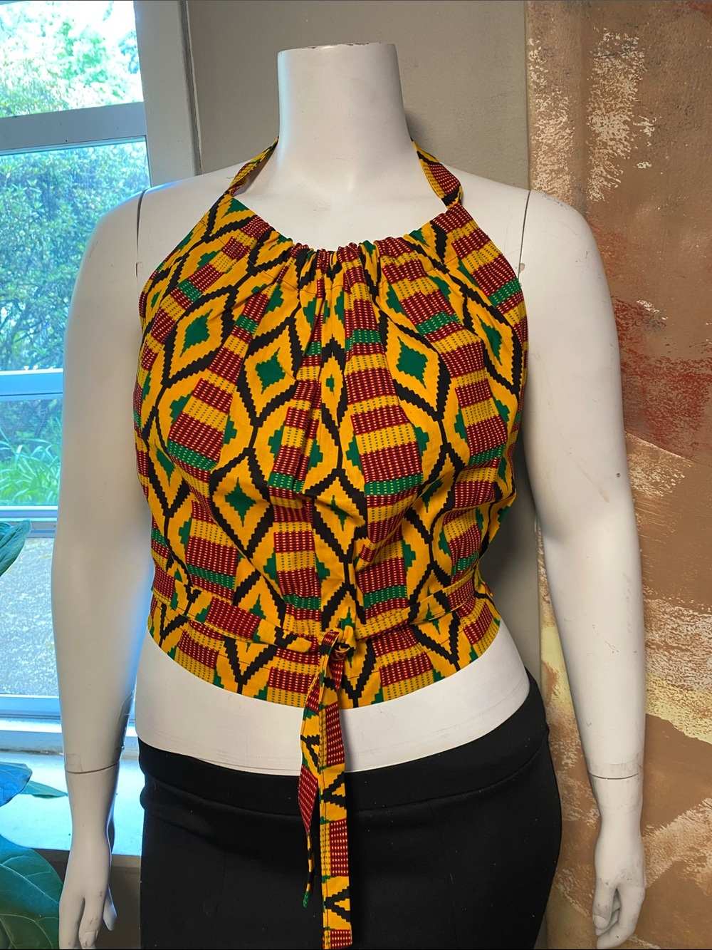 Women’s Yellow Geometric Halter Camisole with Tie Waist